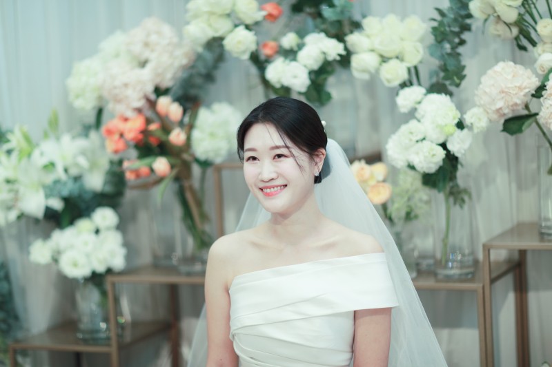 신랑 ♥ 신부 본식 스냅 · 신부대기실